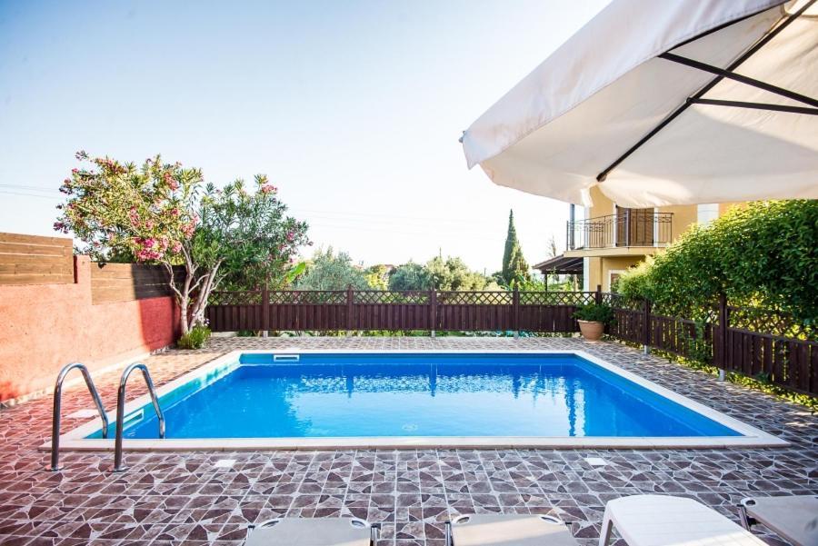 Villa Nefeli Trapezaki  Extérieur photo